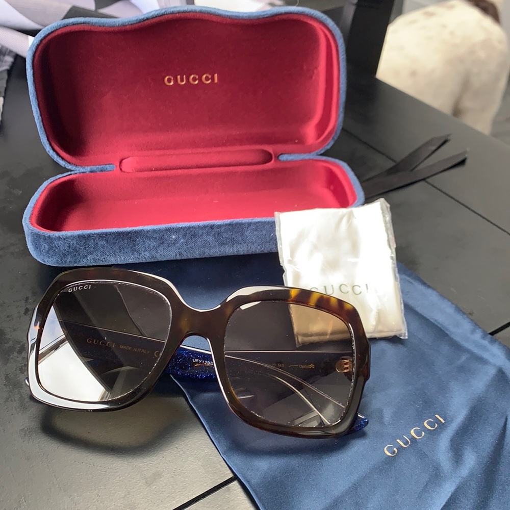 Gucci sunglasses